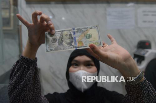 Brace for Impact: Rupiah Predicted to Hit Rp 19,000 by June 2026