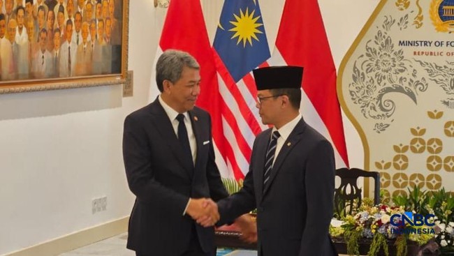 Malaysian Foreign Minister Meets Sugiono: What is at Stake?