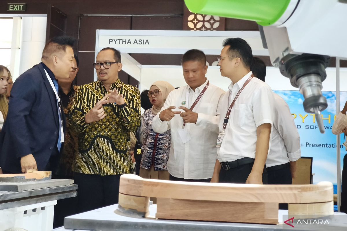 Ministry of Industry supports furniture digitalisation to bolster exports