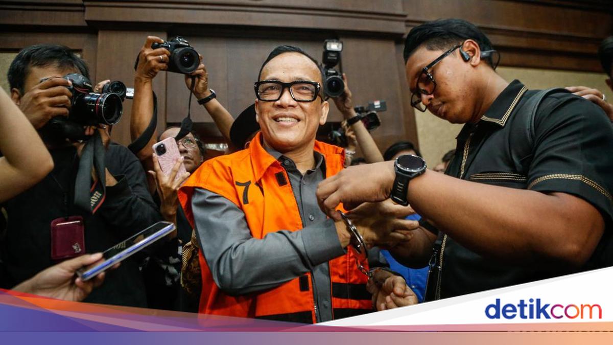 Former Deputy Minister of Manpower Noel Ordered to Pay Rp 3.435 Billion