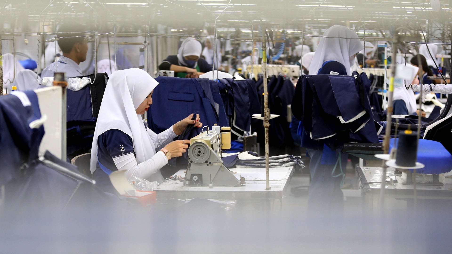 Indonesia's Manufacturing PMI Enters Neutral Zone