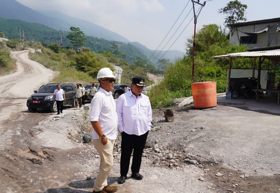 Garut Regency and West Java ESDM Shut Down Three Illegal Mines in Leles