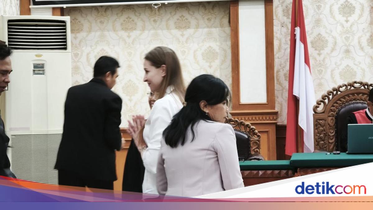 Russian National Sentenced to 8.5 Months in Prison for Not Reporting Partner's Cannabis Cultivation in Bali