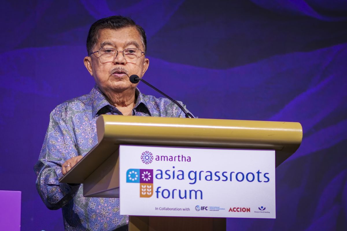 Jusuf Kalla Says the World is Now Shifting Towards a Deglobalisation Era