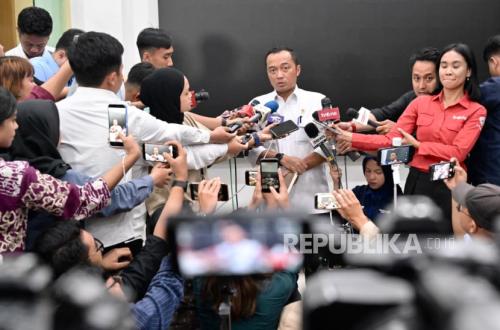 Presidential Spokesperson Denies Rumours of Purbaya Being Replaced by Chatib Basri