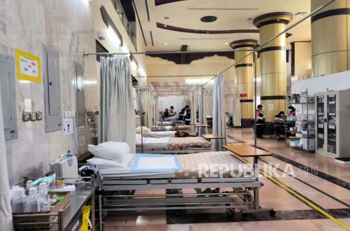 Ahead of Hajj Pilgrim Movement to Medina, Hajj Minister Evaluates Health Services