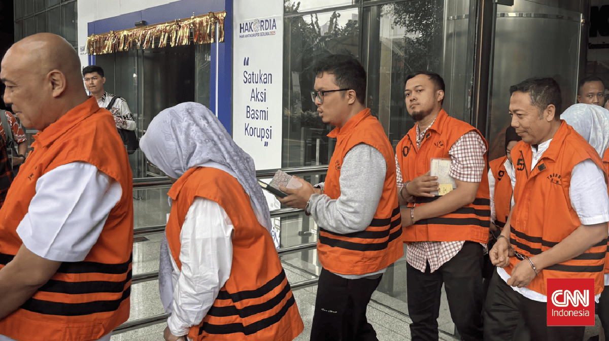 Director General to Staff at Manpower Ministry Sentenced to 4-6.5 Years in Prison for K3 Case