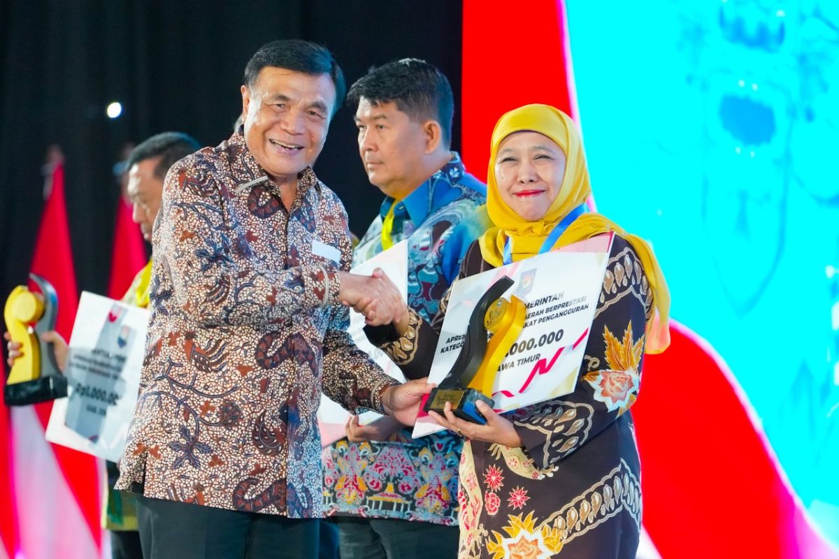 Unemployment rates fall, East Java Provincial Government receives Rp3 billion incentive