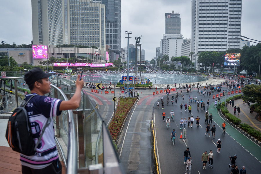 Jakarta's Car Free Day Becomes Tourist Attraction for Singaporeans and Malaysians, Governor Says