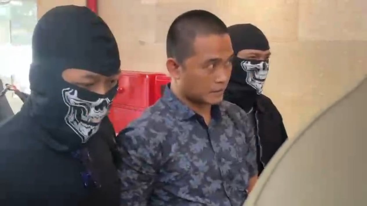 Revealed! Role of Former Brimob Officer Bripka Dedy in Samarinda Drug Den as 'Sniper' Monitoring Police Arrival