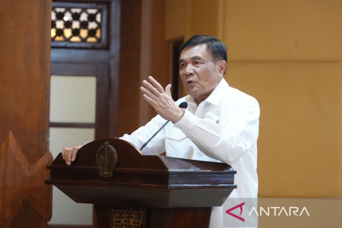 Coordinating Minister for Political and Security Affairs Urges Government Officials to Avoid Corruption