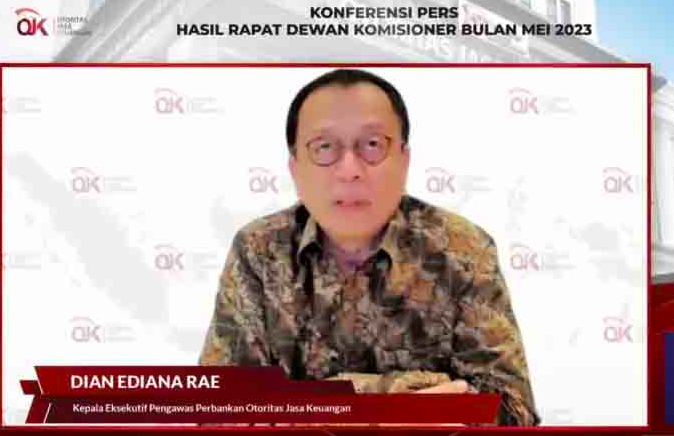 OJK Ensures No Bank Rush Amid Rupiah Weakening