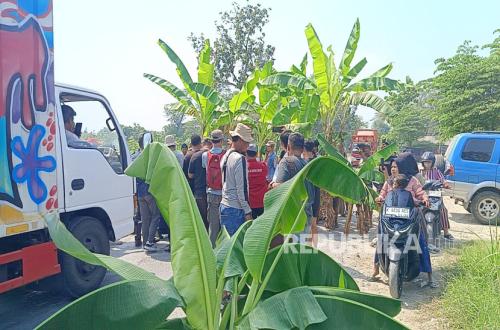 Central Java Provincial Road Repair Budget Slashed Drastically, Blora's Damaged Roads Remain Neglected