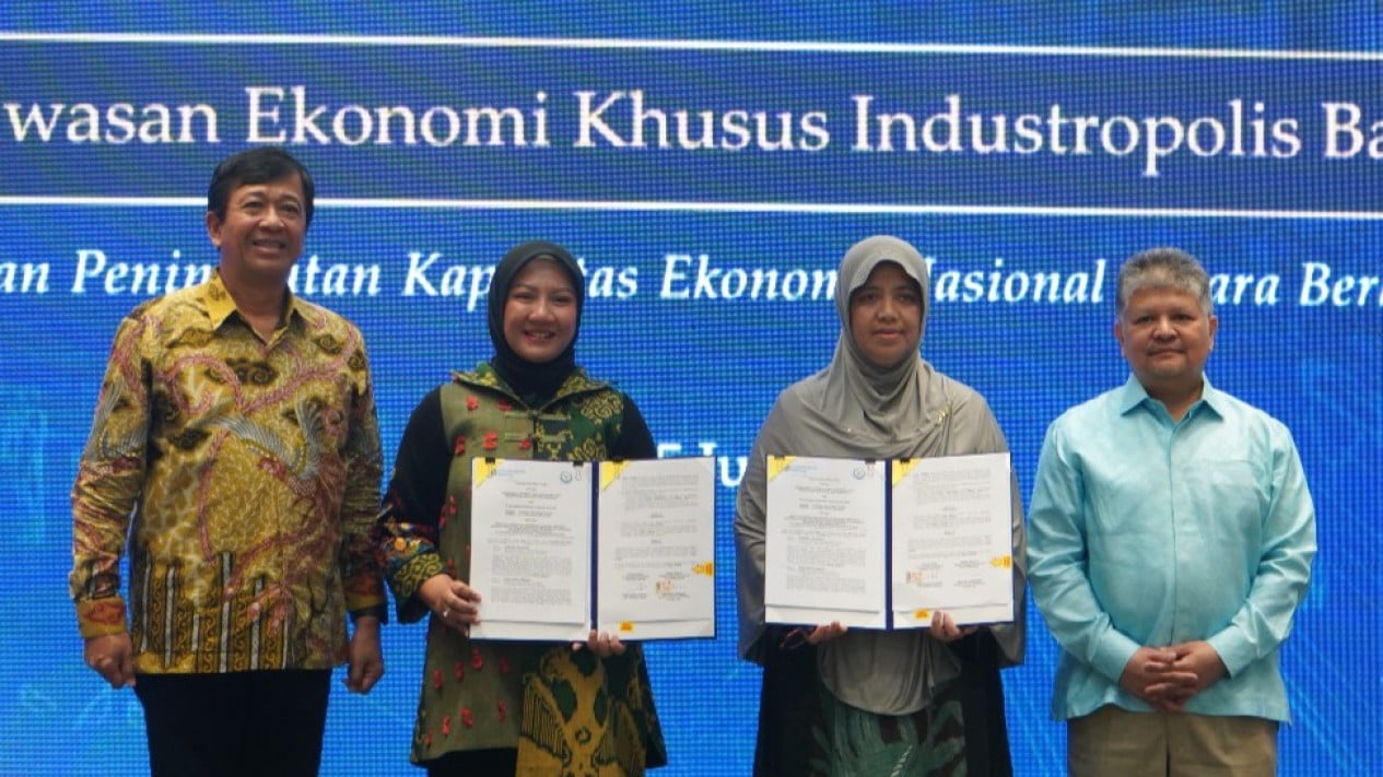 Danareksa SOE Holding and KKP to Develop Batang Coastline, Integrating Industry with Marine Restoration
