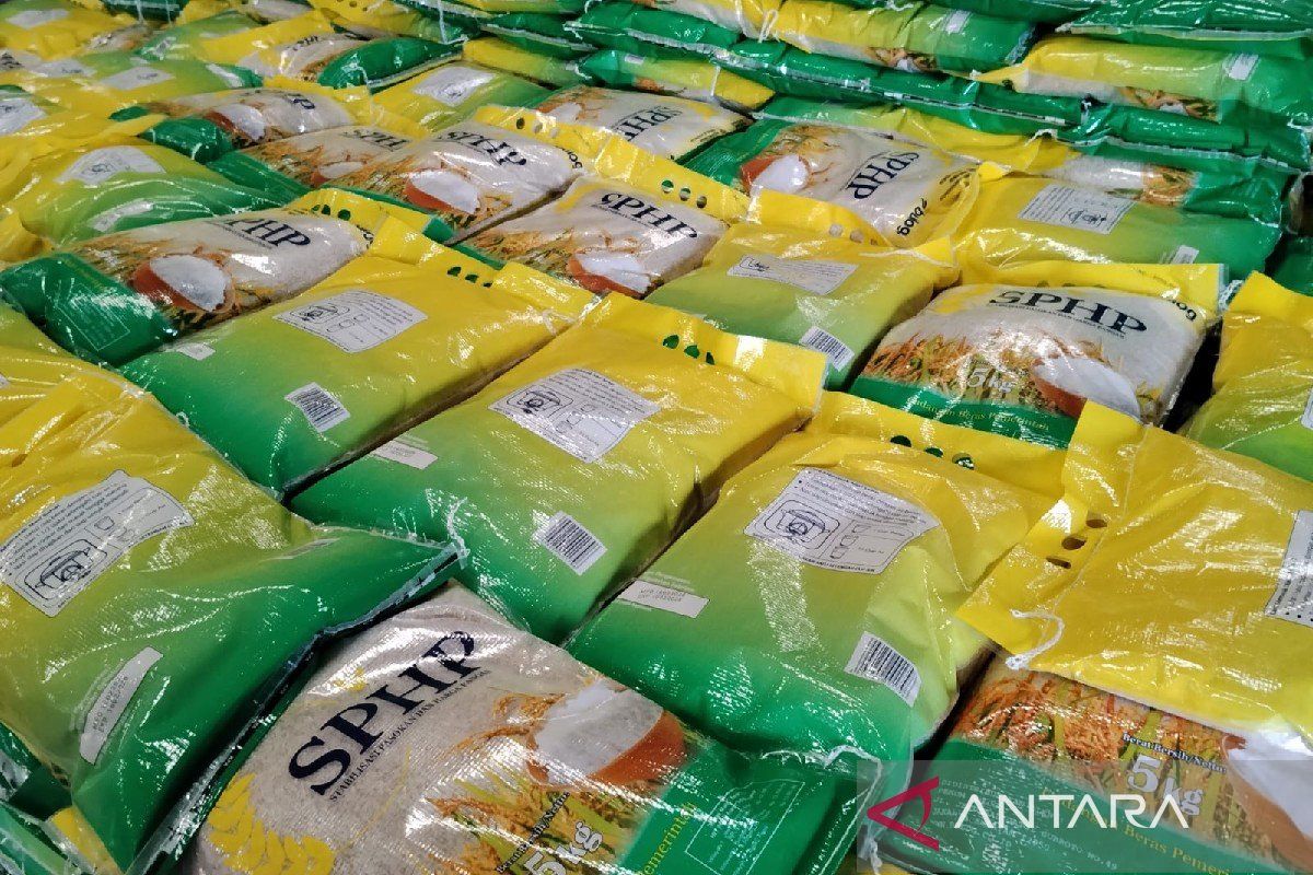 Bulog North Sumatra distributes 16,187 tonnes of SPHP rice to stabilise prices