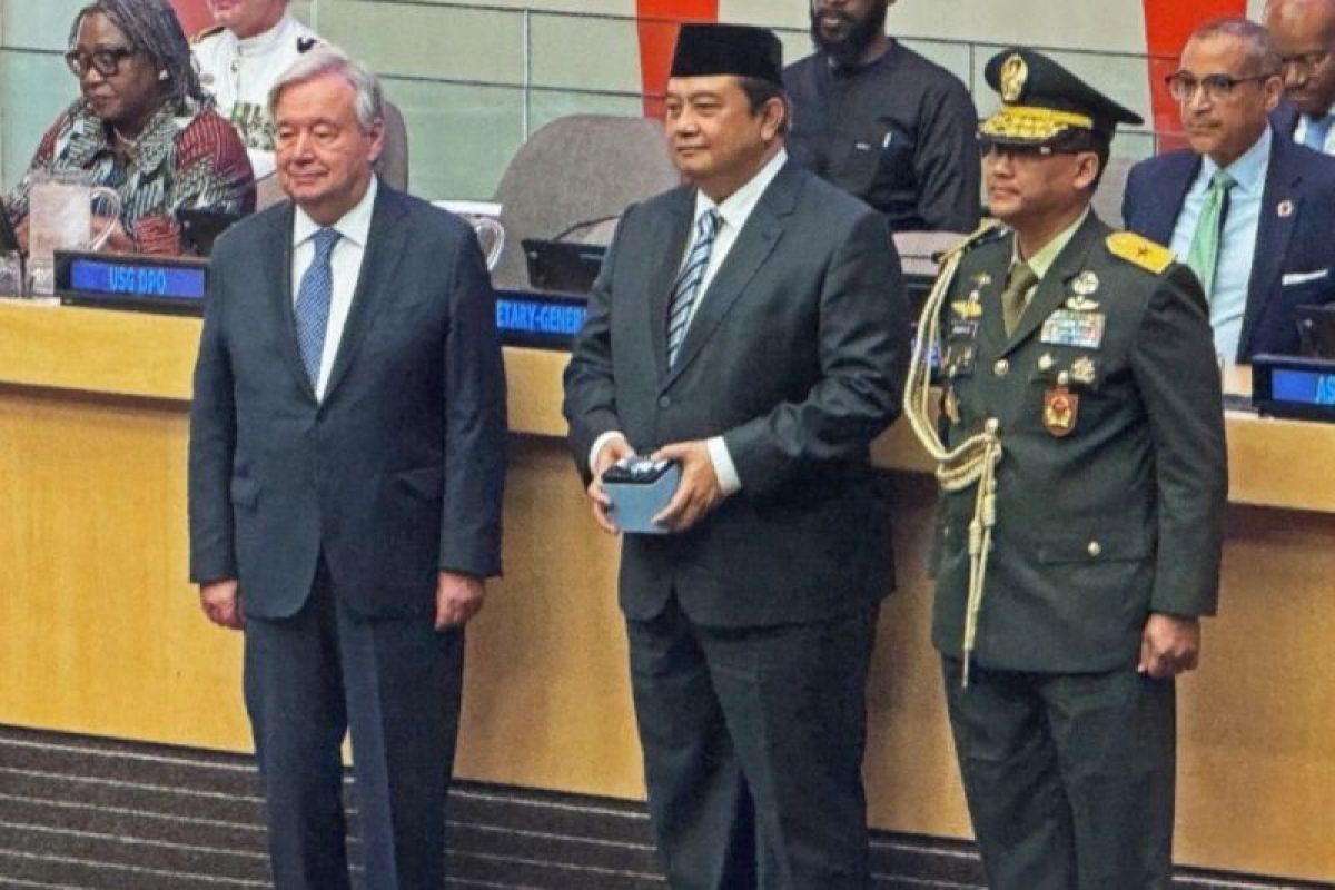 UN honours two Indonesian peacekeepers
