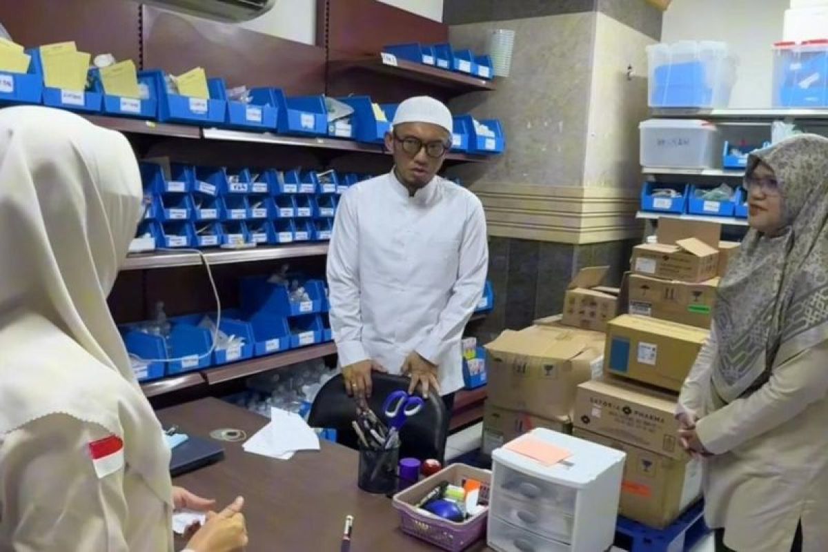 Deputy Minister of Hajj Urges Health Officials to Remain Alert for Second Wave of Pilgrims