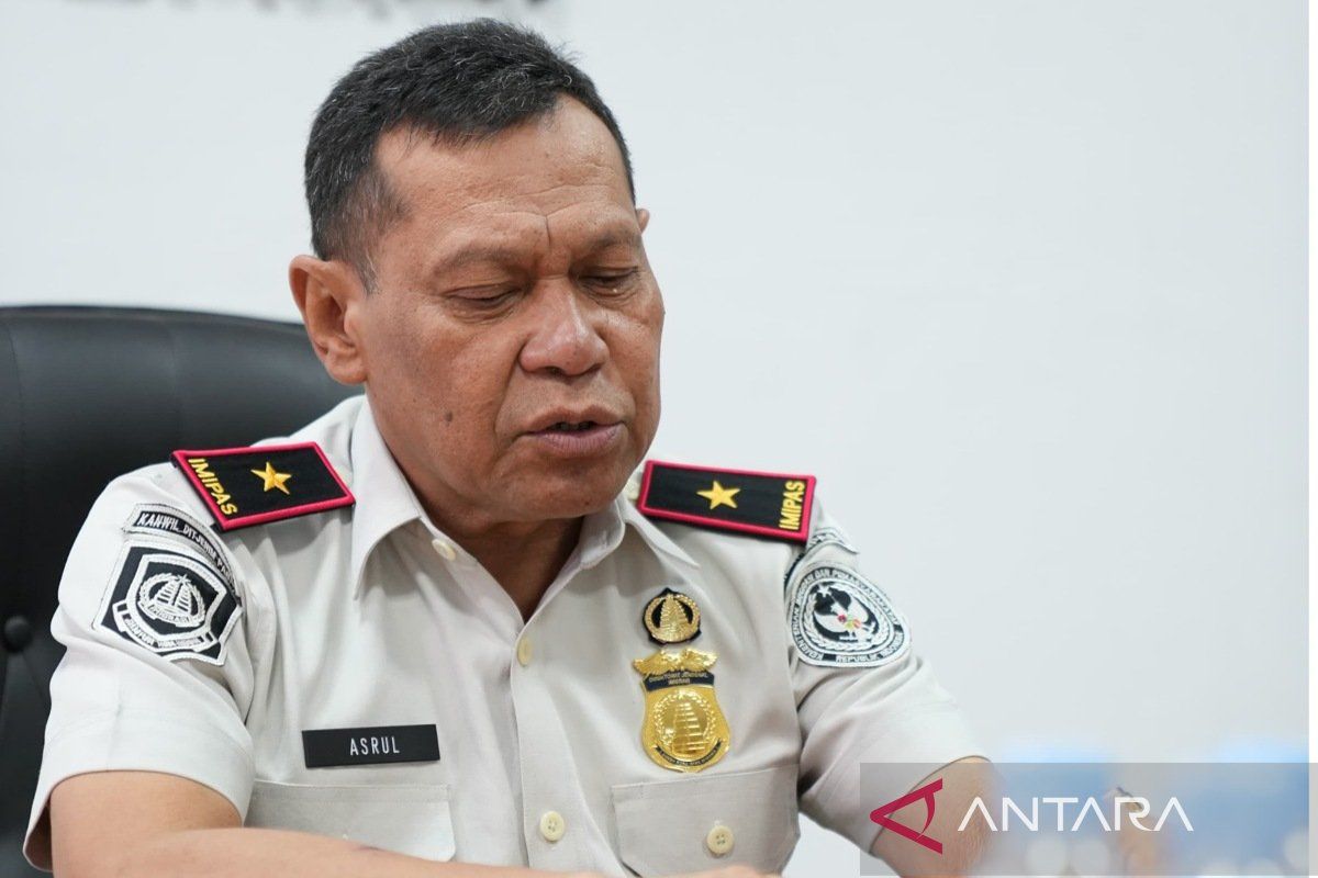 West Papua Immigration Investigates Two Foreign Nationals Over Immigration Offences
