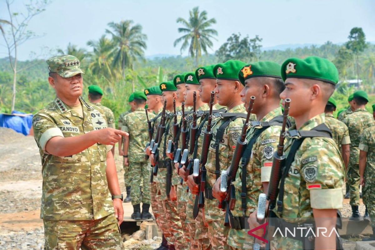 Deputy Commander of TNI Inspects Construction of Yonif TP 842 Infantry Battalion in Pandeglang