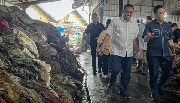 Environment Minister: It is Time to Act for the Climate, Starting with Waste Sorting
