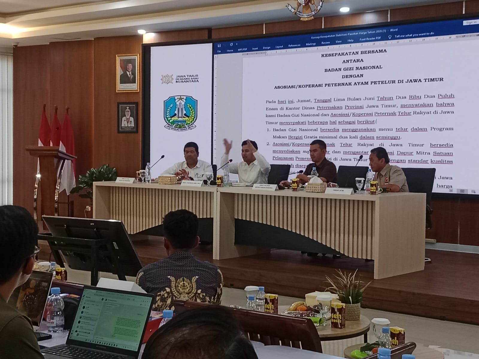 Egg Prices Plummet, East Java Provincial Government Designates Local Farmers as Primary Suppliers for Free Nutritious Meal Programme