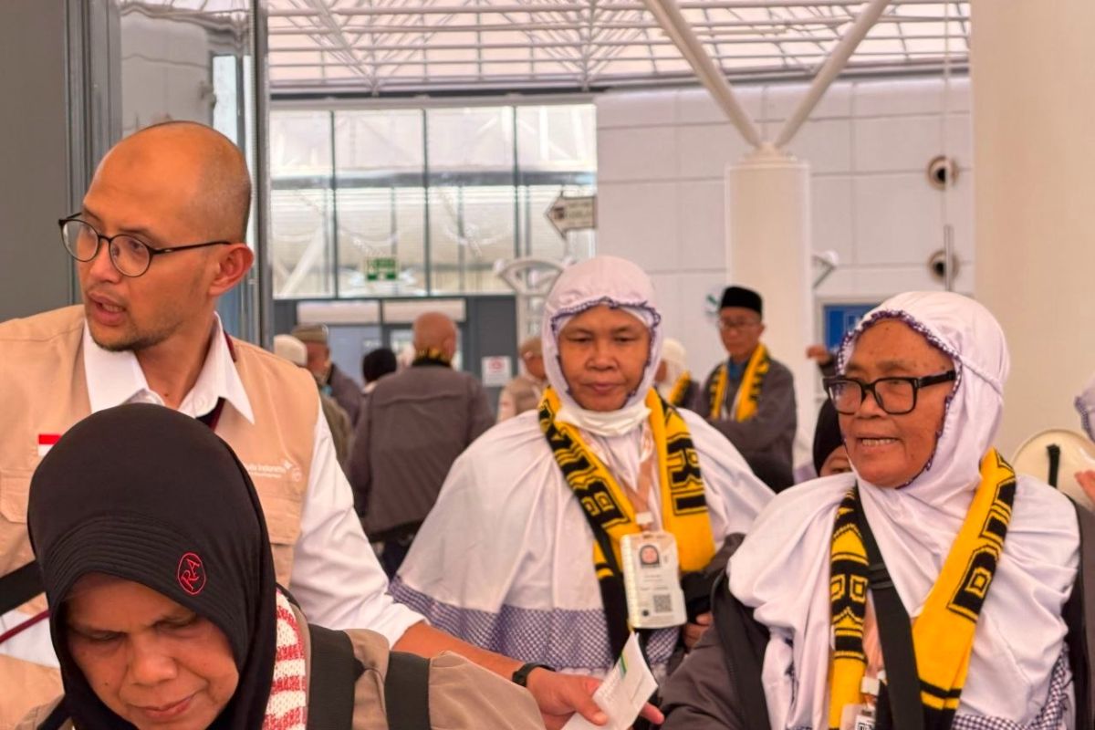 Ministry advises returning Hajj pilgrims to comply with flight rules