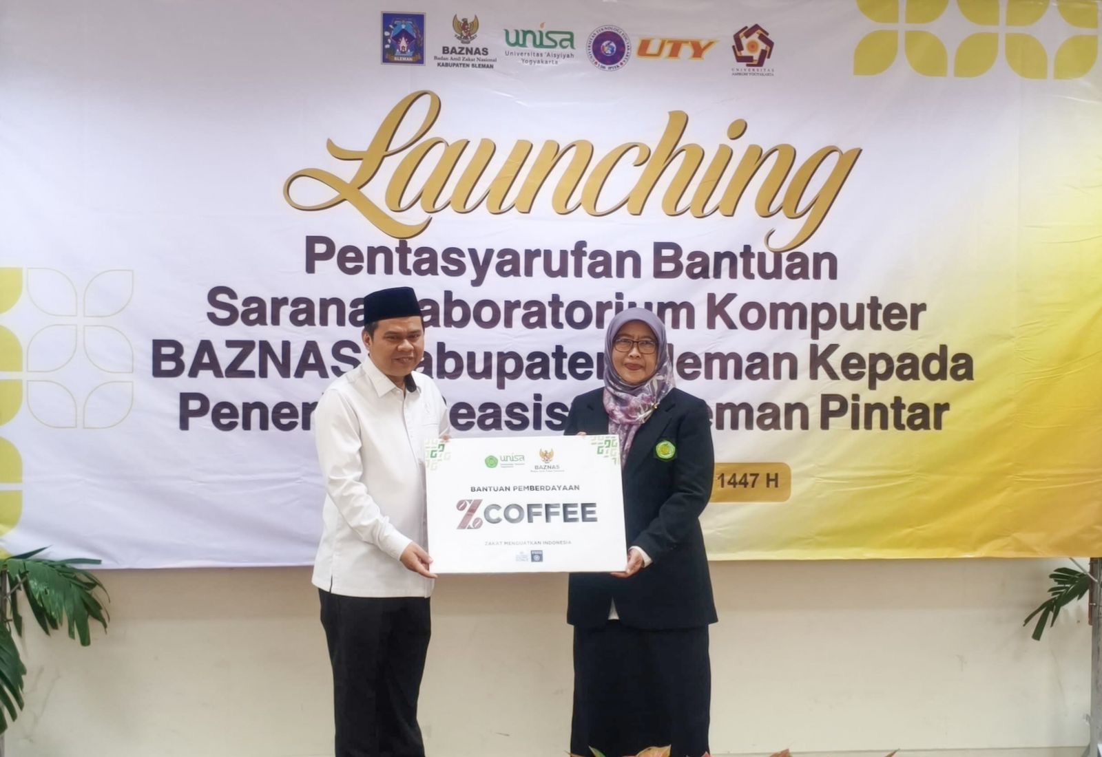 Baznas Distributes Computer Lab Facilities and Launches ZCoffee Programme in Yogyakarta