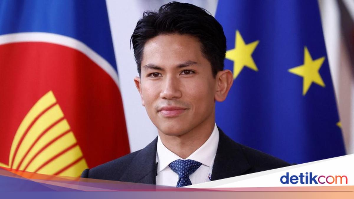 Brunei Sultan Reshuffles Cabinet, Two Sons Enter the Political Arena