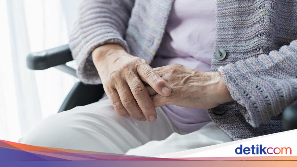 Not Jakarta or East Java: These are the Regions with the Highest Elderly Population
