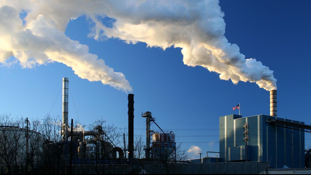 Tangerang Residents Protest Tin Smelting Factory Smoke: Causing Breathing Difficulties