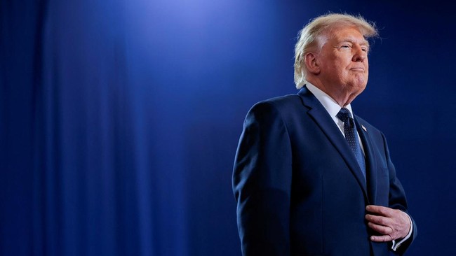 Donald Trump's AI Advisor Suddenly Resigns: What is Happening?