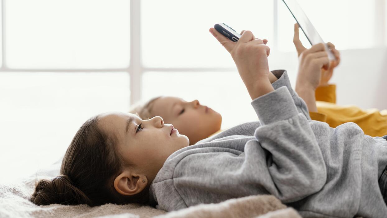 High Public Support: 77.4 Per Cent of Population Agrees with Social Media Restrictions for Children