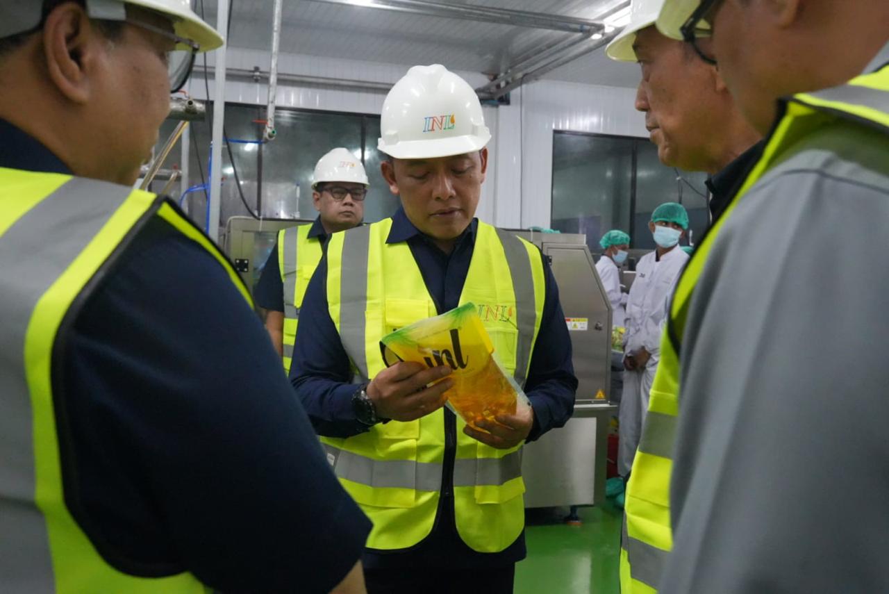 New Packaging Facility in Surabaya to Accelerate Cooking Oil Distribution to Eastern Indonesia