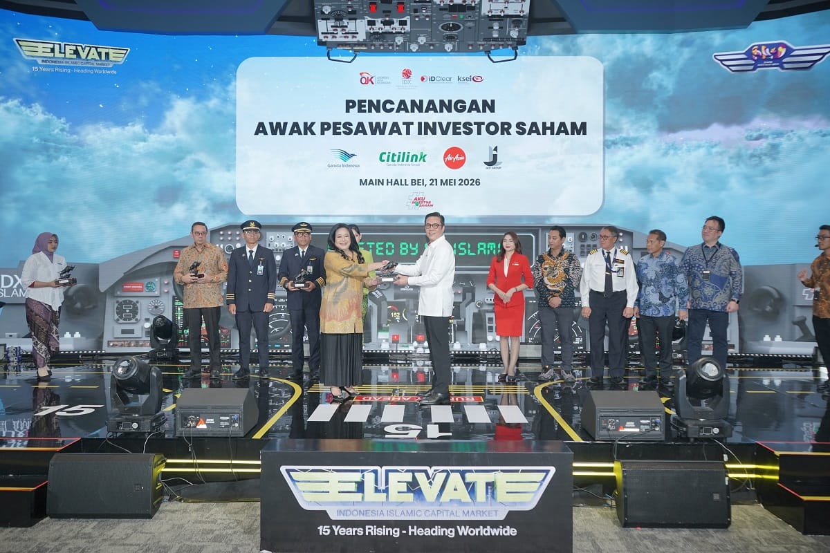 IDX Empowers Airline Crew to Become Active Stock Investors