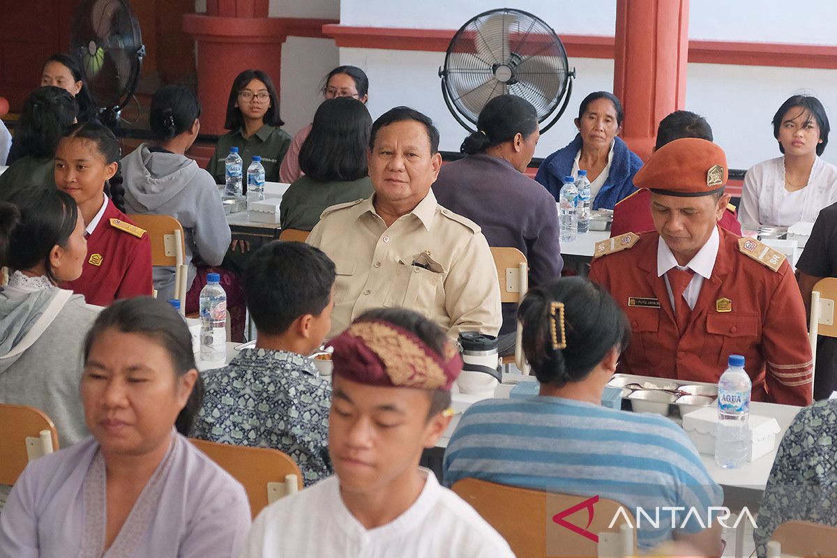 Yesterday's Highlights: Prabowo Visits Tabanan School to Free Nutritious Meals and Mitigating Layoffs