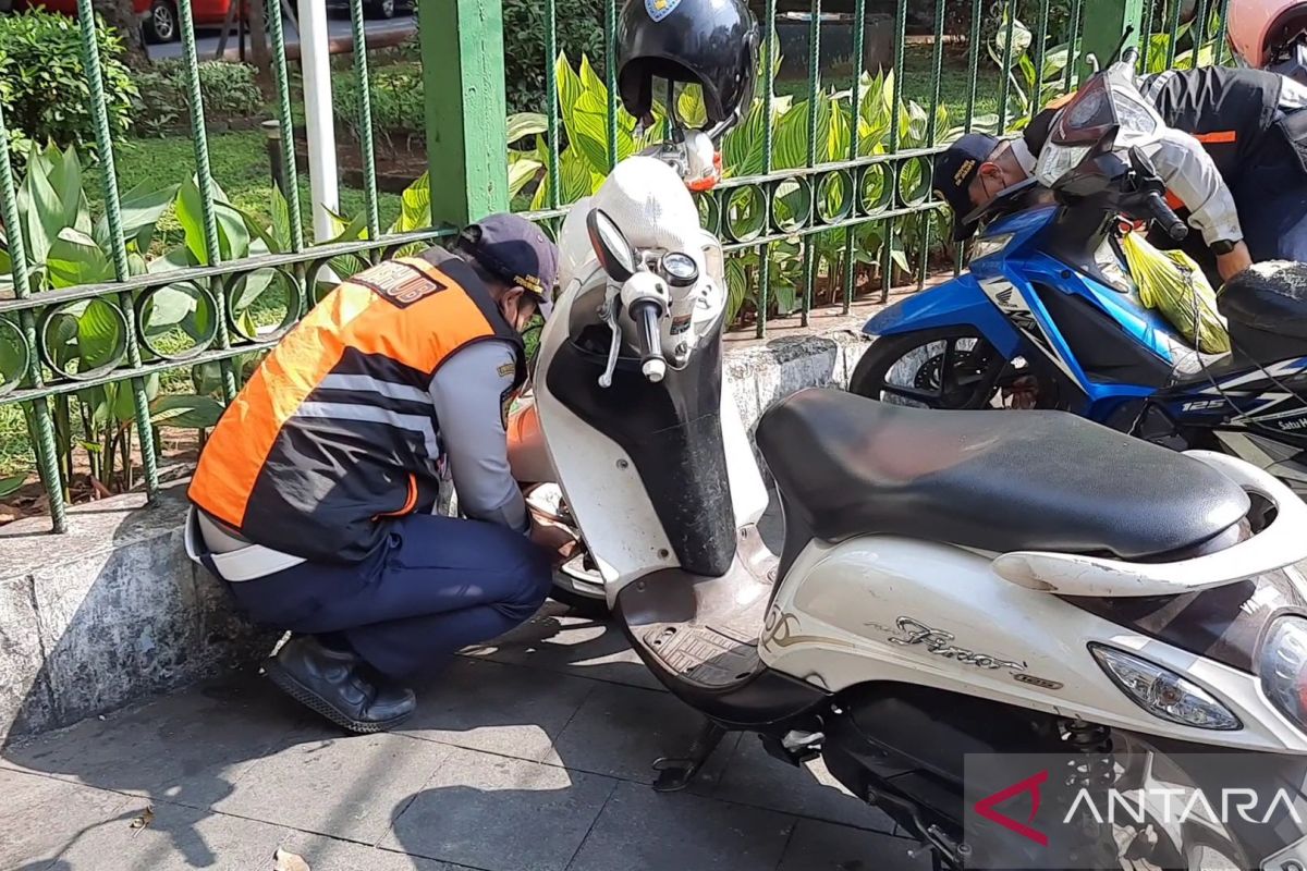 Jakarta Provincial Government Crackdown on Illegal Parking and Attendants Across 15 Locations