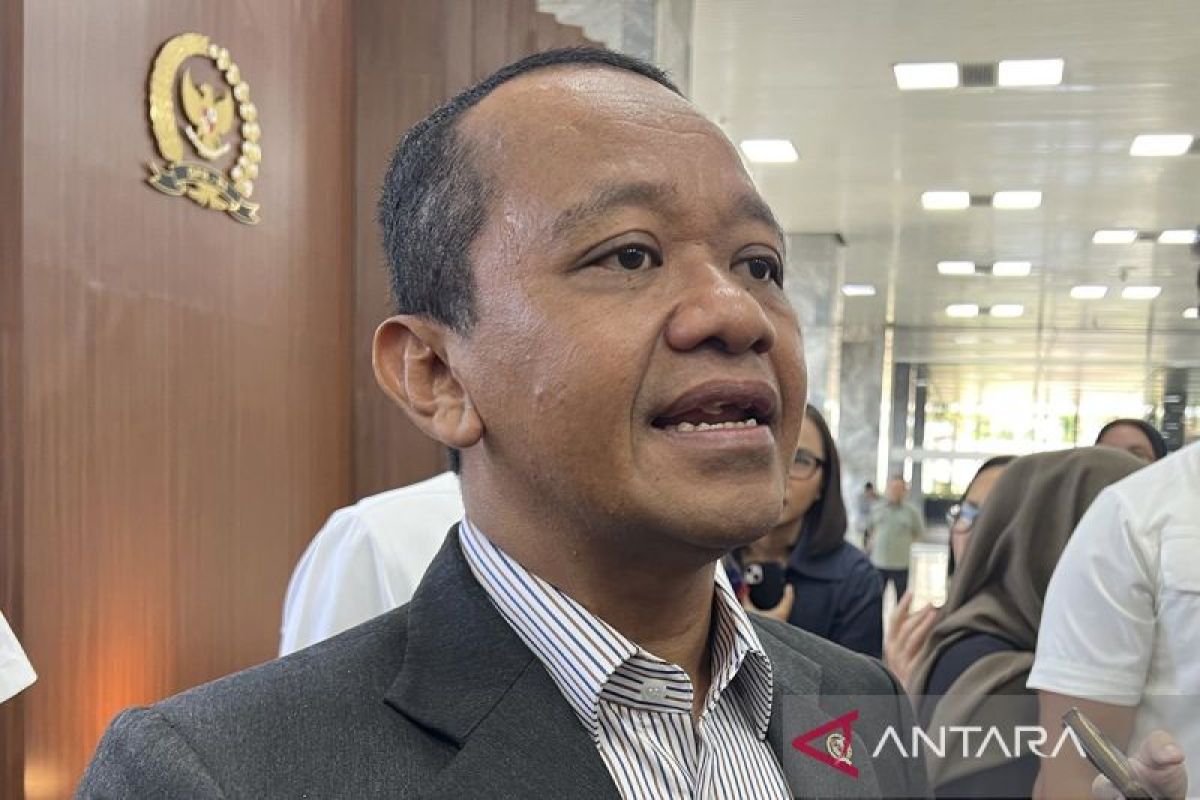 Minister Bahlil Tasks Lemigas to Import Oil from Russia