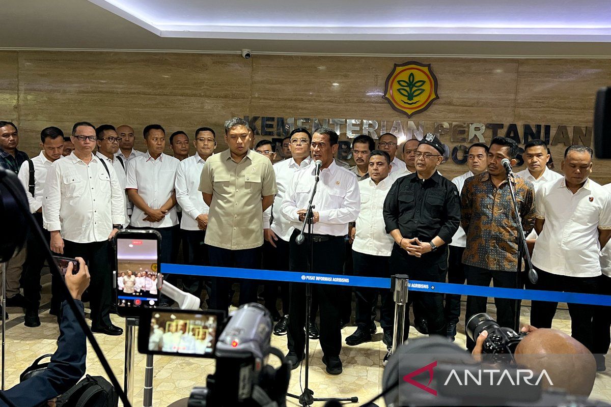 Agriculture Minister: 300 Companies Under Investigation for Failing to Raise Palm Oil Prices
