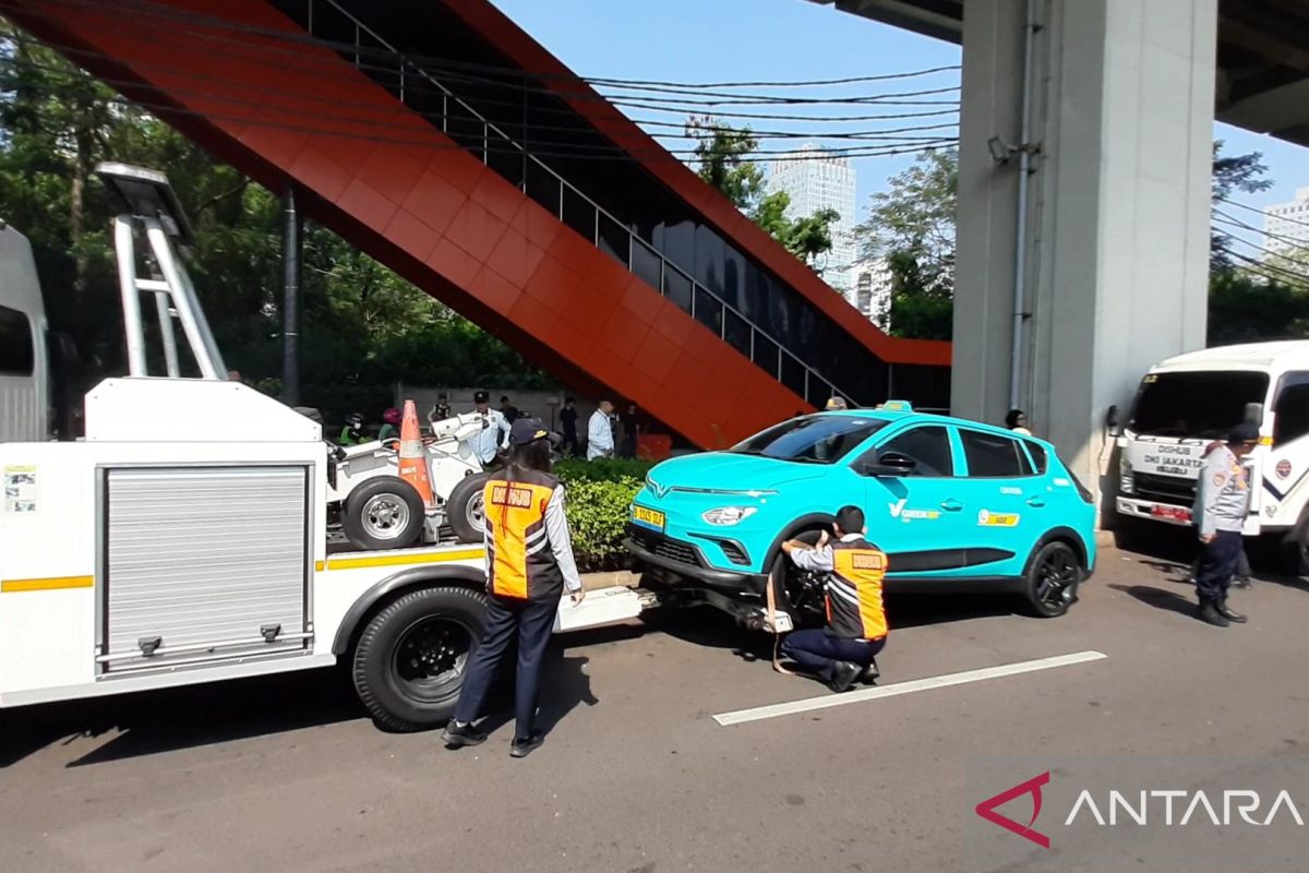 Jakarta Provincial Government Verifies Population Data of Illegal Parking Attendants Caught in Raids