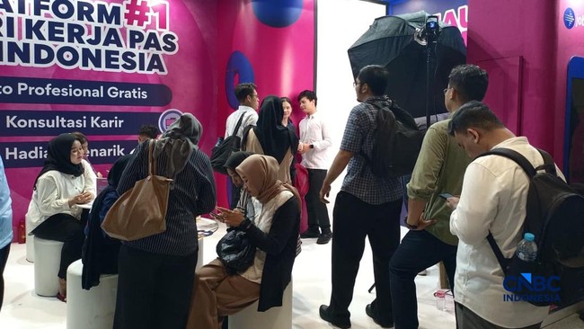 Earning Money Becomes Increasingly Difficult, Fresh Graduates Need 20 Months to Find Work