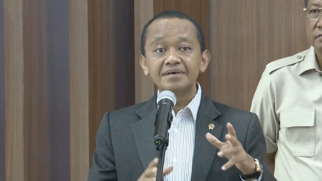 Bahlil Asserts No Decision Yet on Implementation of Coal Export Levies