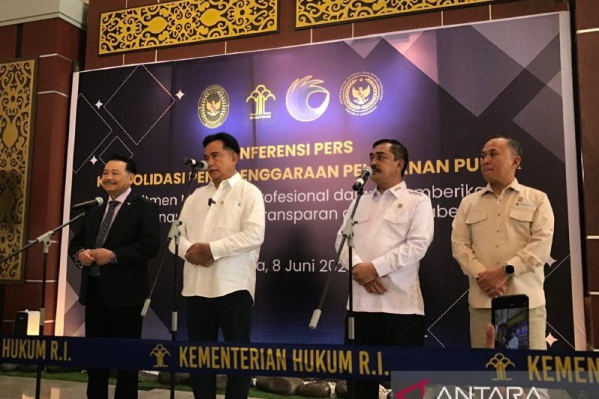 Government Strengthens Oversight to Prevent Corruption in Immigration