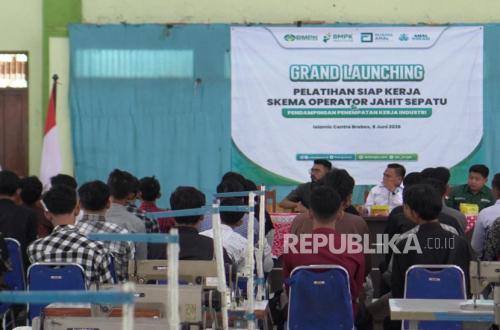 50 Participants from Underprivileged Families Receive Job-Ready Training in Brebes