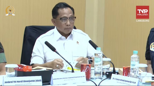 Home Affairs Minister Tito: Non-Civil Servant Employees are a Ticking Time Bomb