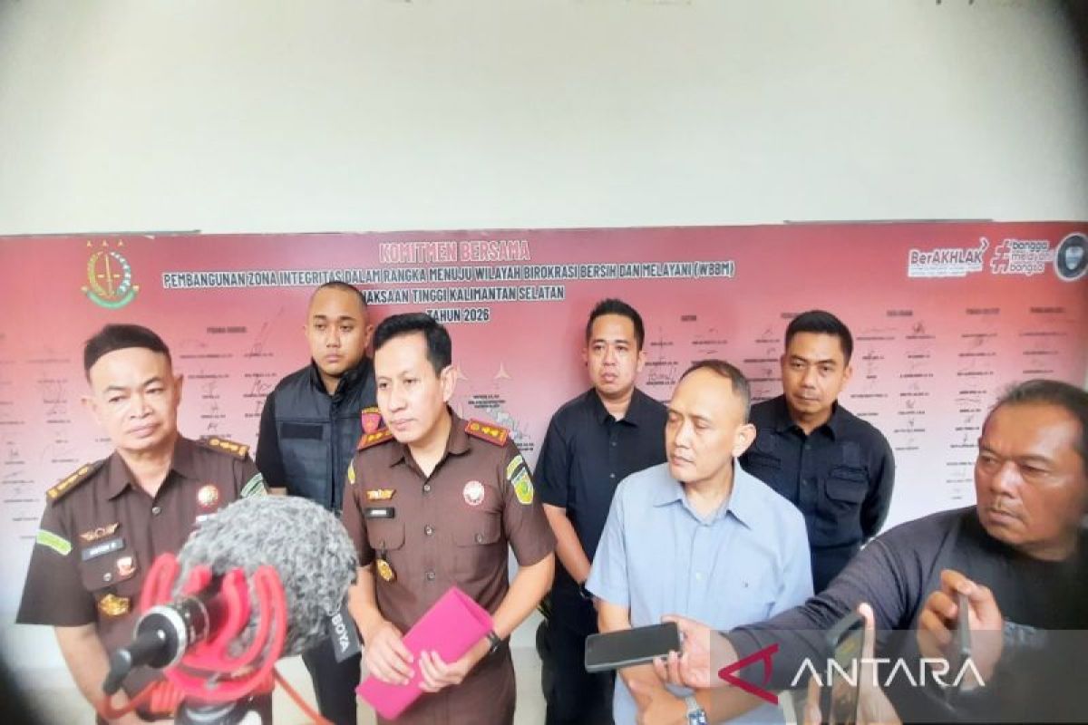 Prosecutor's Office Arrests South Kalimantan ESDM Official for Rp1.2 Billion Mining Permit Extortion