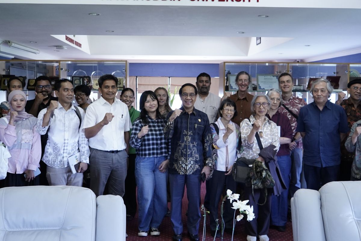 Global Researchers Discuss Sustainable Resource Governance at Unhas