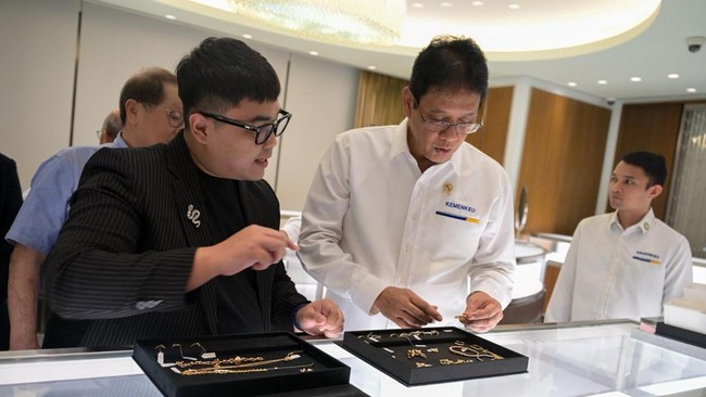 Purbaya Confirms Three Tiffany & Co Stores Can Resume Operations