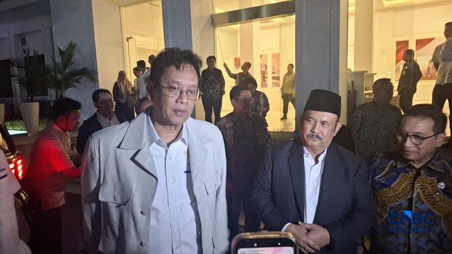Purbaya Meets Head of Bappenas to Discuss Preparations for Tomorrow's Plenary Session