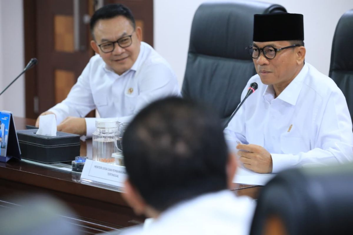 Ministry of Villages Partners with Presidential Staff Office to Address Thousands of Underdeveloped Villages Across 30 Regencies