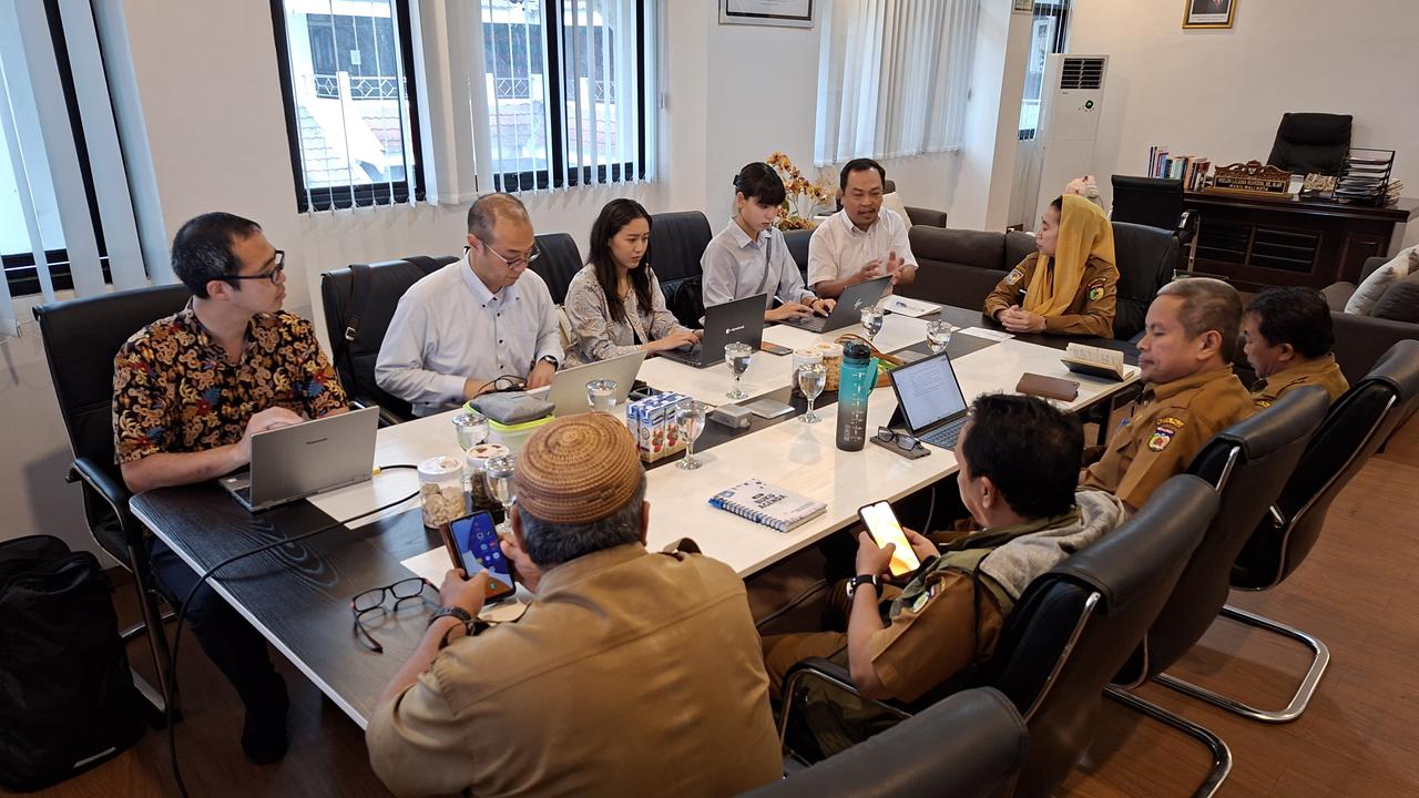 Partnering with Japanese Firm, Palu City Government Prepares Sensor Technology to Protect Infrastructure from Earthquakes